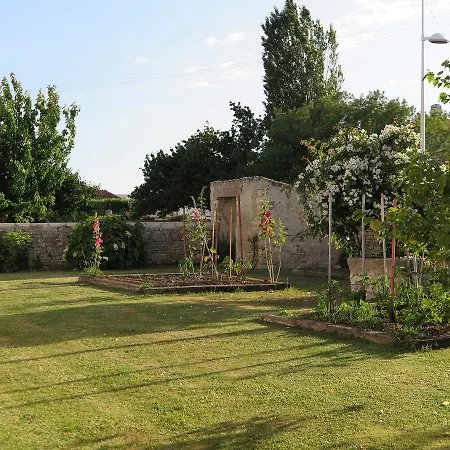 Bed and breakfast Le Moulin De La Borderie 4*