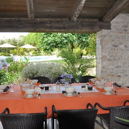 Bed & Breakfast Le Moulin De La Borderie 4*